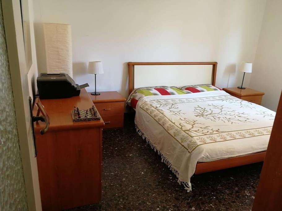 Music & Beach Appartamento Savona Esterno foto
