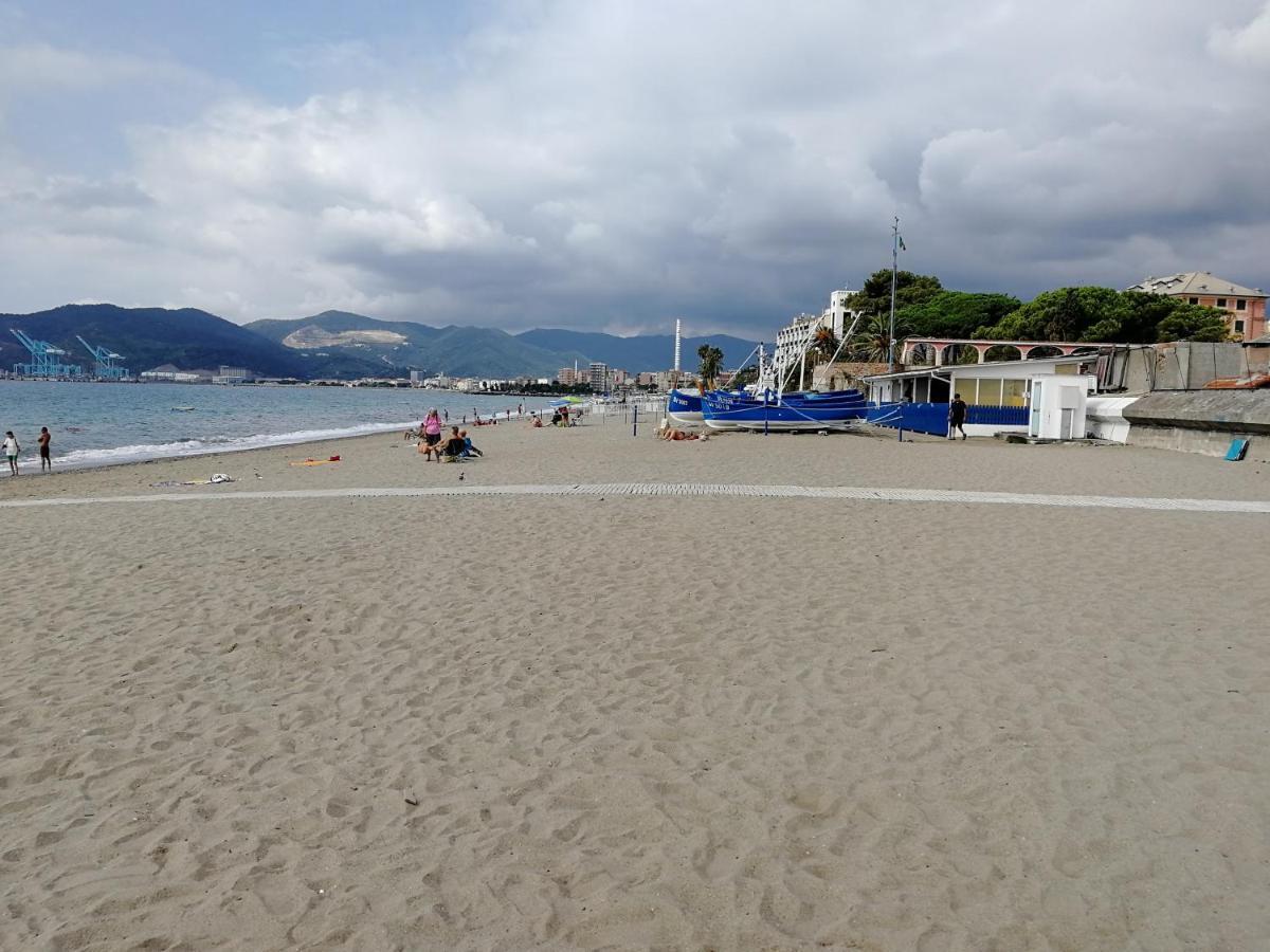 Music & Beach Appartamento Savona Esterno foto